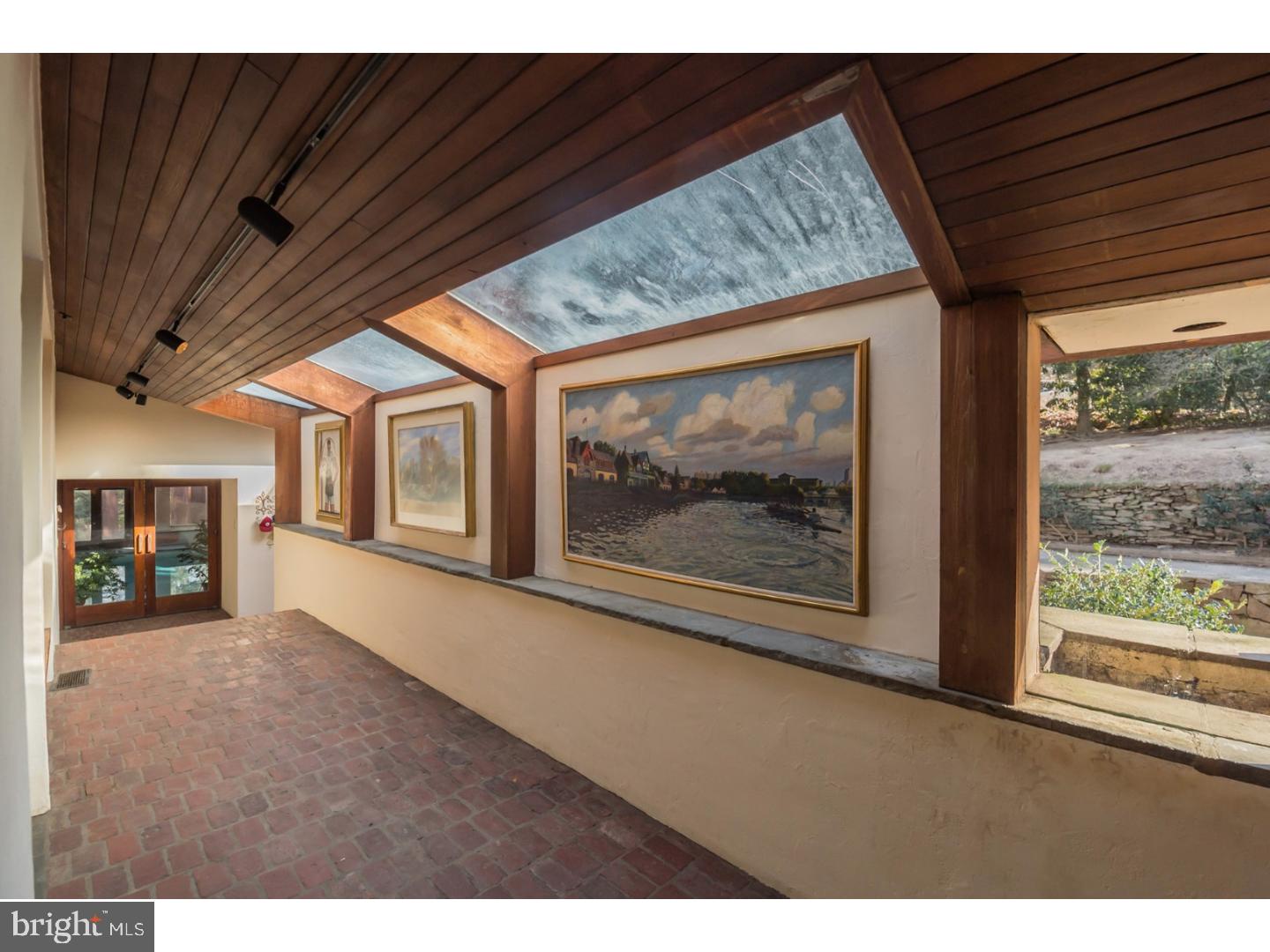 111 Old Gulph Road Wynnewood, PA 19096 - Photo 4 of 24 Foyer