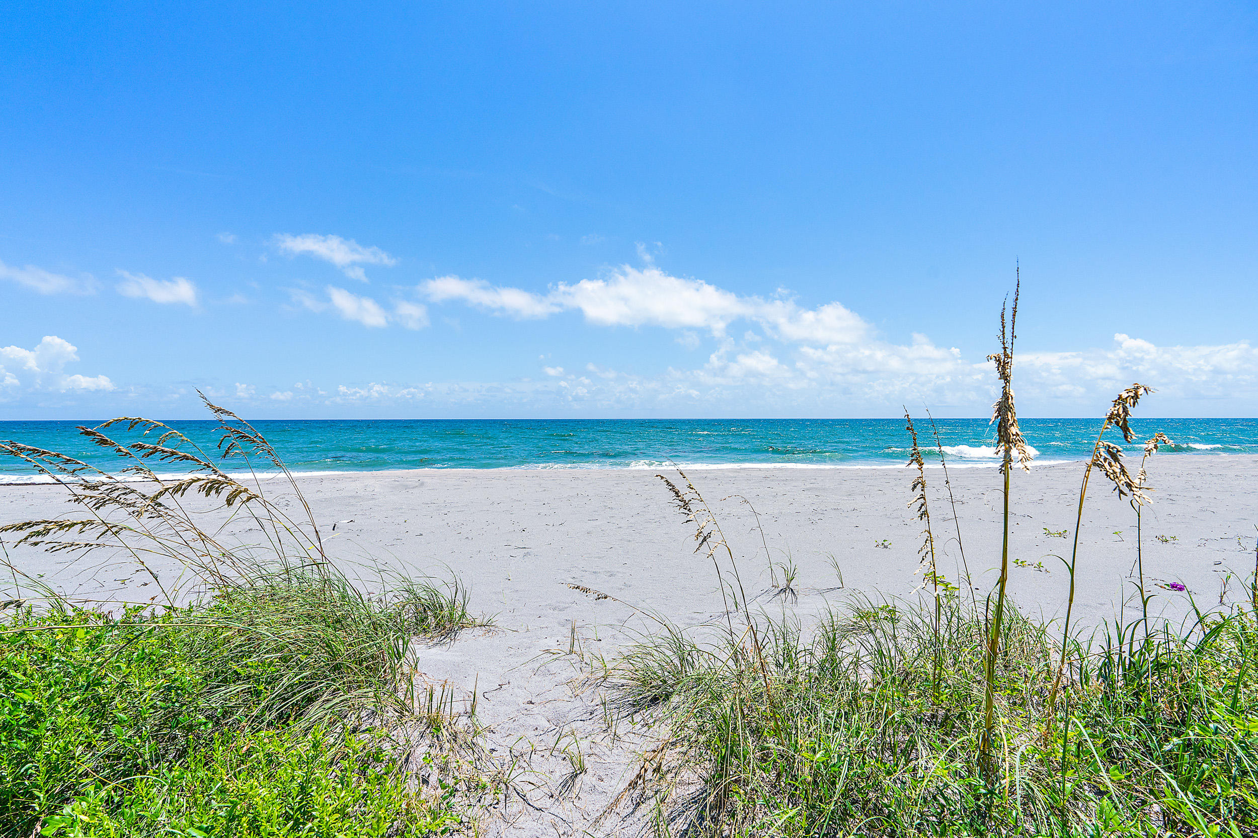 151 North Beach Road Hobe Sound, FL 33455 - Photo 25 of 28 151 N Beach Rd-24