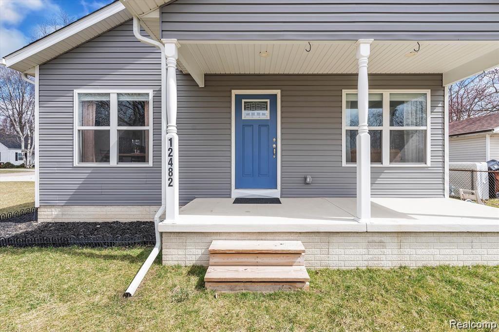 12482 Maxwell Road Carleton, MI 48117 - Photo 5 of 35