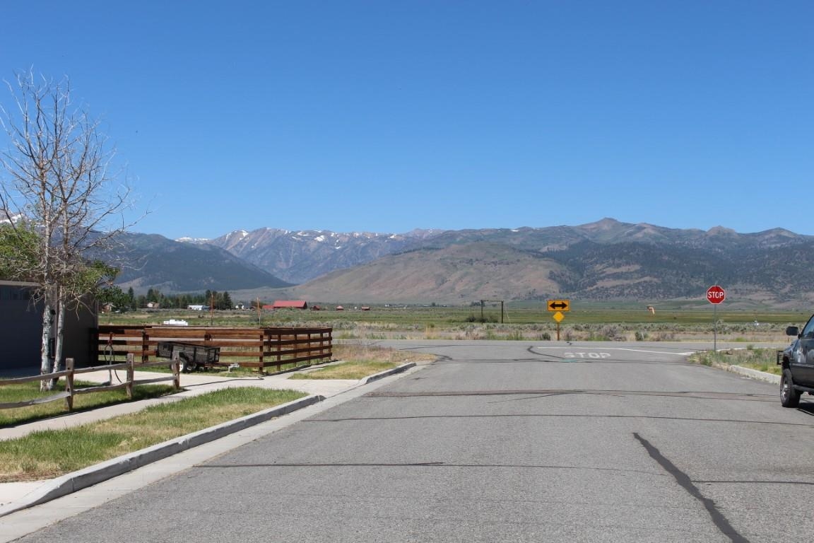 Cameron Dr Cameron Drive Bridgeport, CA 93517 - Photo 10 of 12 a view of outdoor space and city view