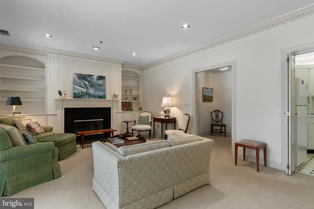 $340,000 | 406 Brightwood Clb Drive, Unit 406, Lutherville-Timonium, MD 21093