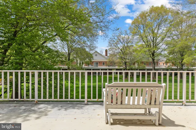 $340,000 | 406 Brightwood Clb Drive, Unit 406, Lutherville-Timonium, MD 21093