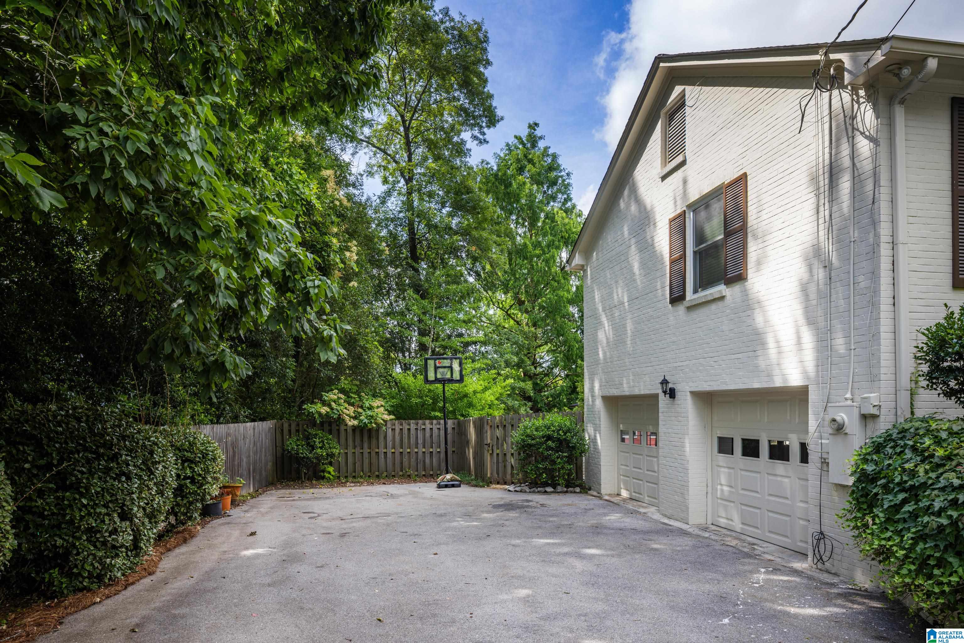 3609 Springhill Road Birmingham, AL 35223 - Photo 76 of 83