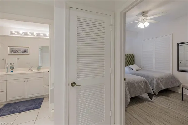 $7,000 | 410 Bayfront Place, Unit 2204, Naples, FL 34102