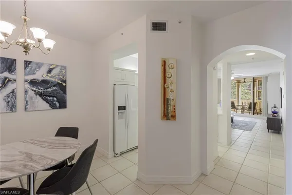 $7,000 | 410 Bayfront Place, Unit 2204, Naples, FL 34102