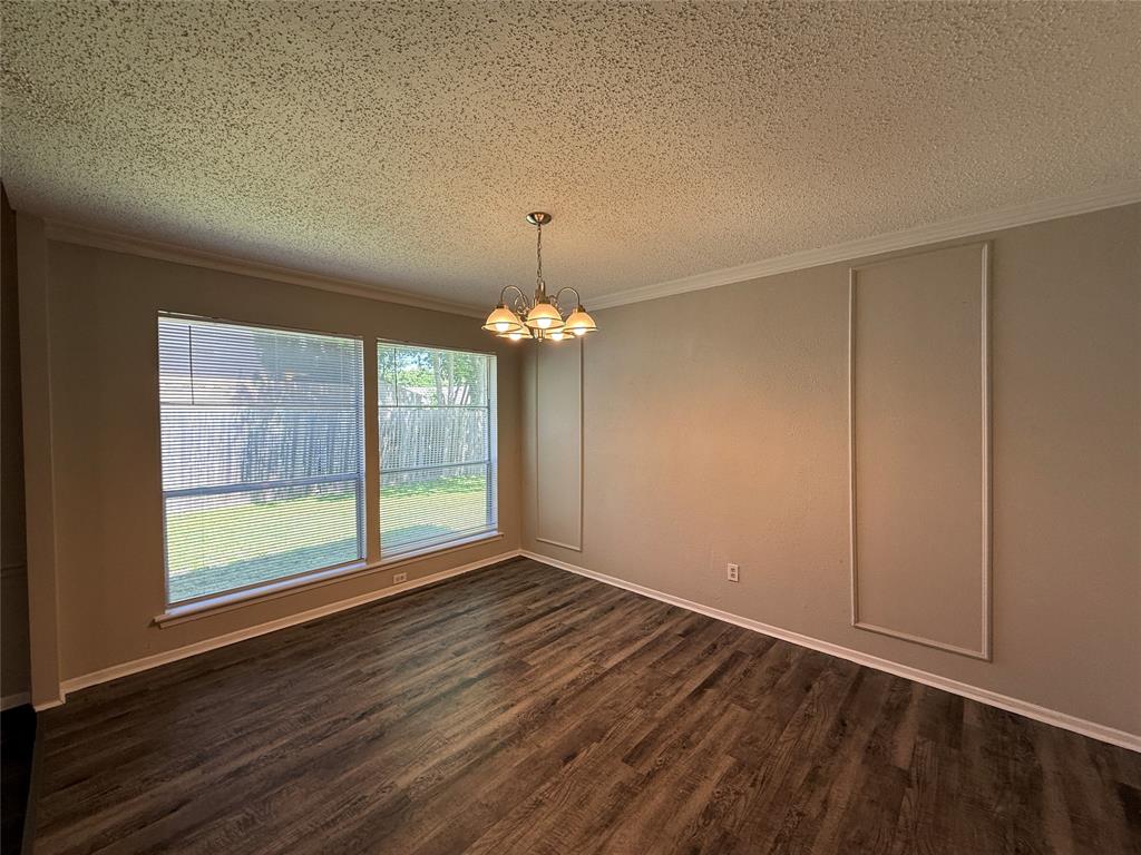 1121 Via Del Rey Mesquite, TX 75150 - Photo 8 of 38