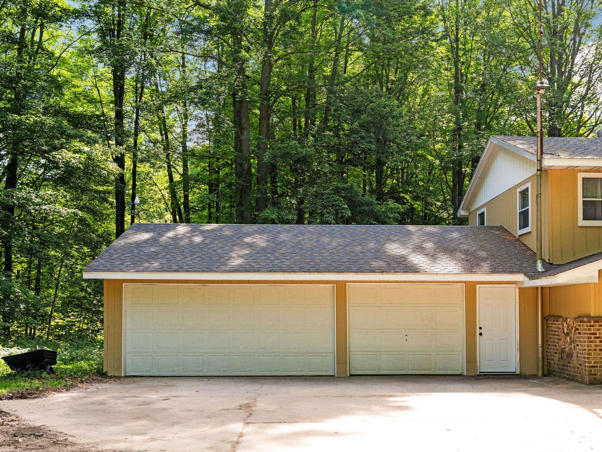 3527 South 31 Road Cadillac, MI 49601 - Photo 38 of 60