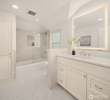$3,795,000 | 453 McGilvra Boulevard East, Seattle, WA 98112