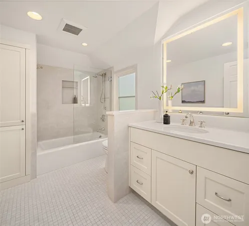 $3,795,000 | 453 McGilvra Boulevard East, Seattle, WA 98112