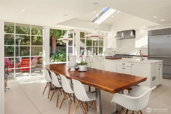 $3,795,000 | 453 McGilvra Boulevard East, Seattle, WA 98112