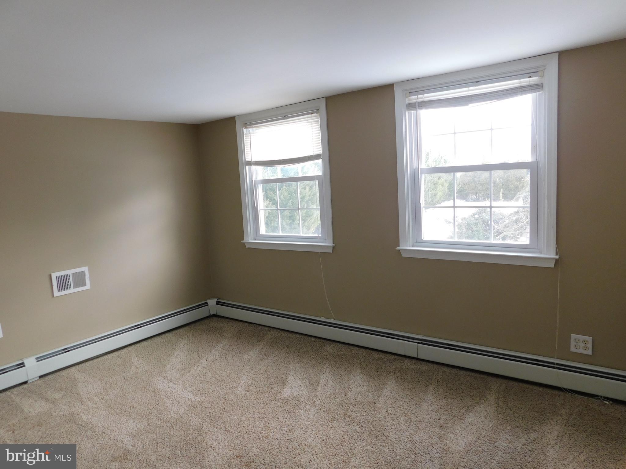 747 Churchville Road Southampton, PA 18966 - Photo 14 of 14 an empty room with a window