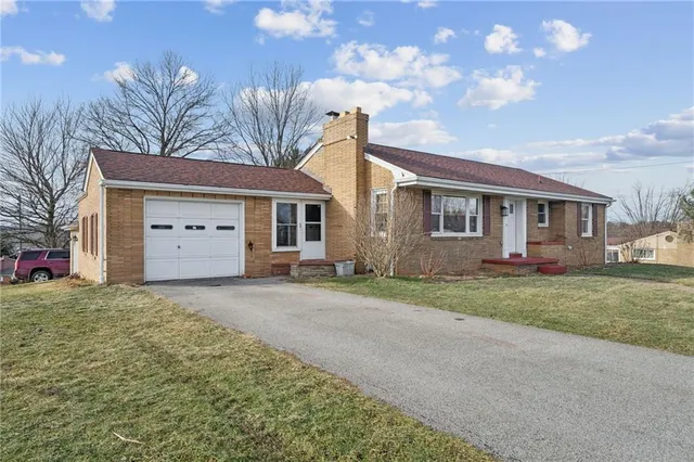 $198,500 | 1815 Wood Street, Latrobe, PA 15650