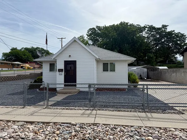 $400,000 | 4806 South 2500th Street West, Roy, UT 84067