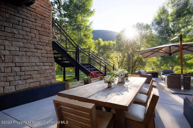 a view of outdoor space with deck