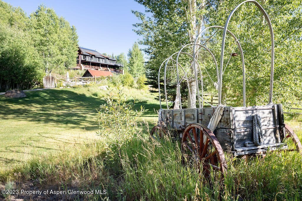 1490 Ute Avenue Aspen, CO 81611 - Photo 20 of 82 1490UteAve.Selects-19