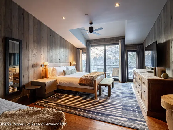 $850,000 | 1490 Ute Avenue, Aspen, CO 81611