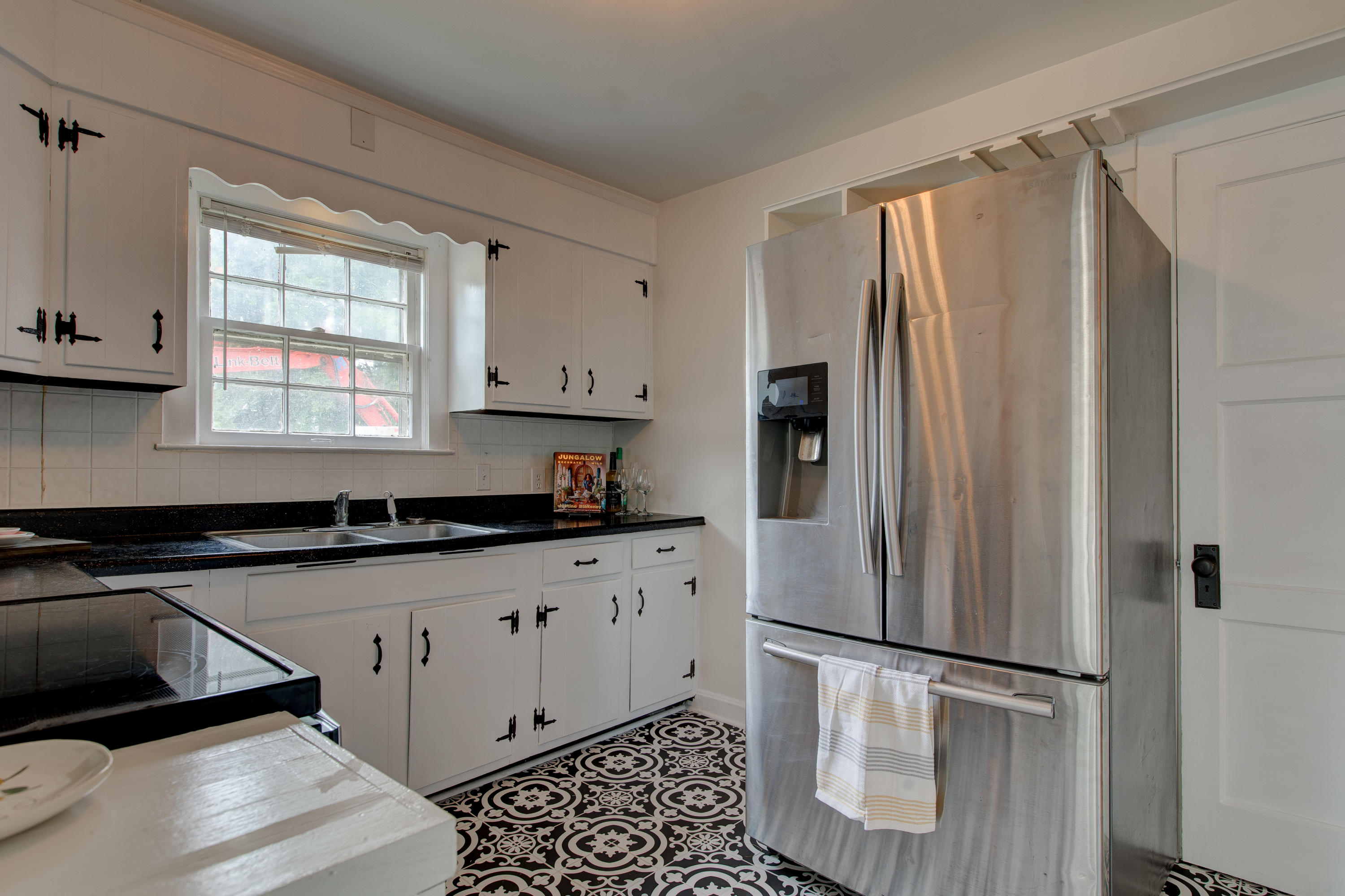 2058 Clays Mill Road Lexington, KY 40503 - Photo 8 of 16 261A8515_6_7