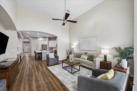 $335,000 | 3338 Knollcrest Lane, Pearland, TX 77584