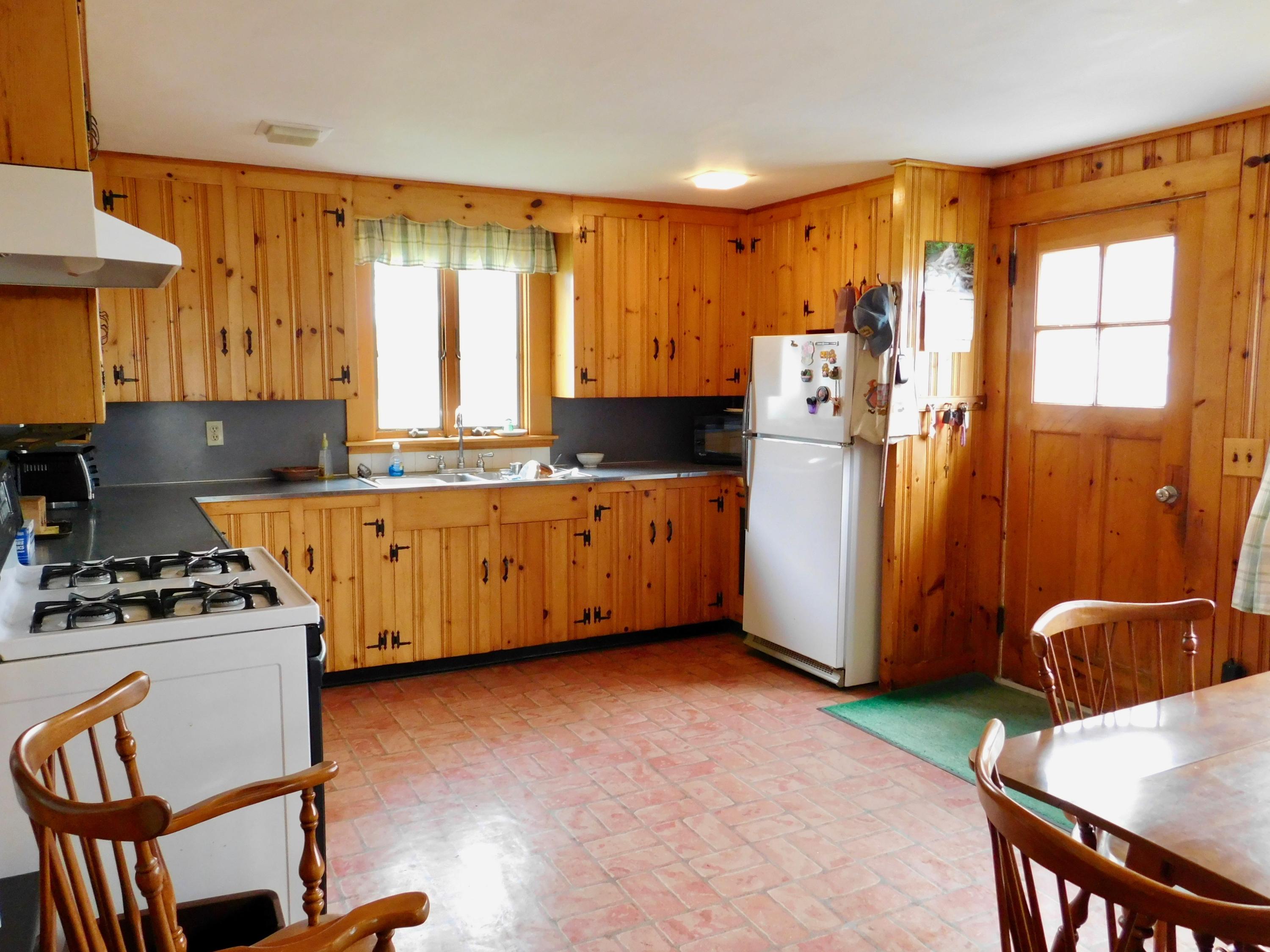 6 Wharf Road Penobscot, ME 04476 - Photo 19 of 43 19