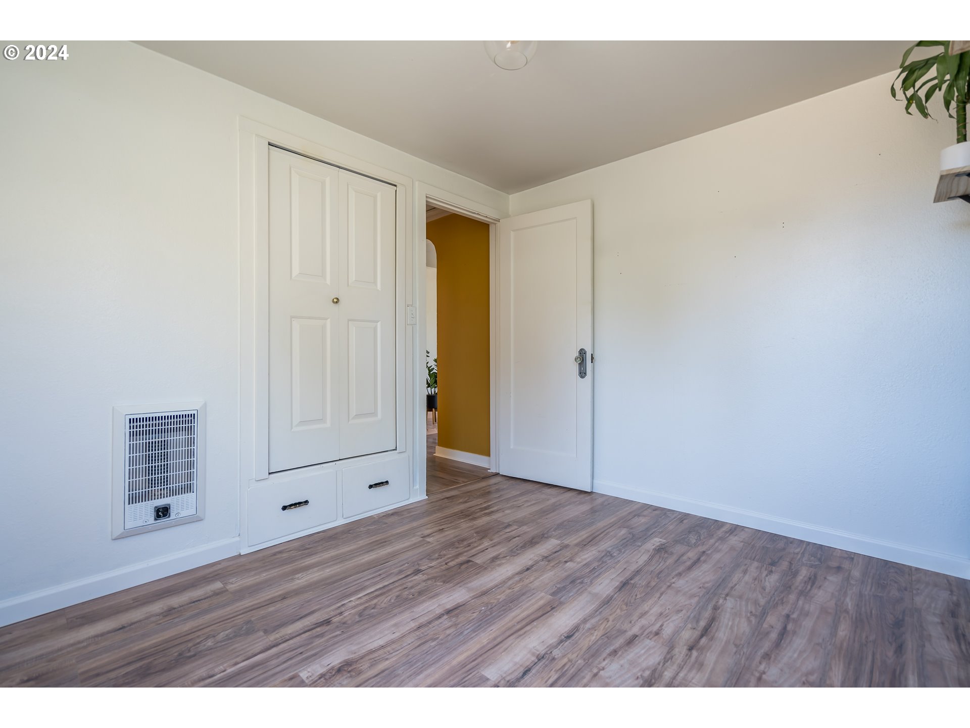 1011 West N Street Springfield, OR 97477 - Photo 17 of 23 Bedroom