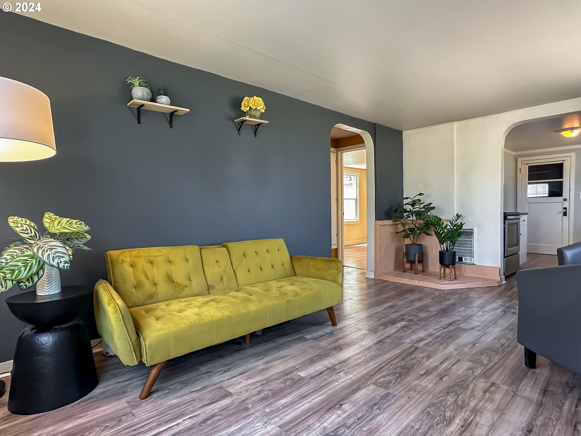 1011 West N Street Springfield, OR 97477 - Photo 2 of 23