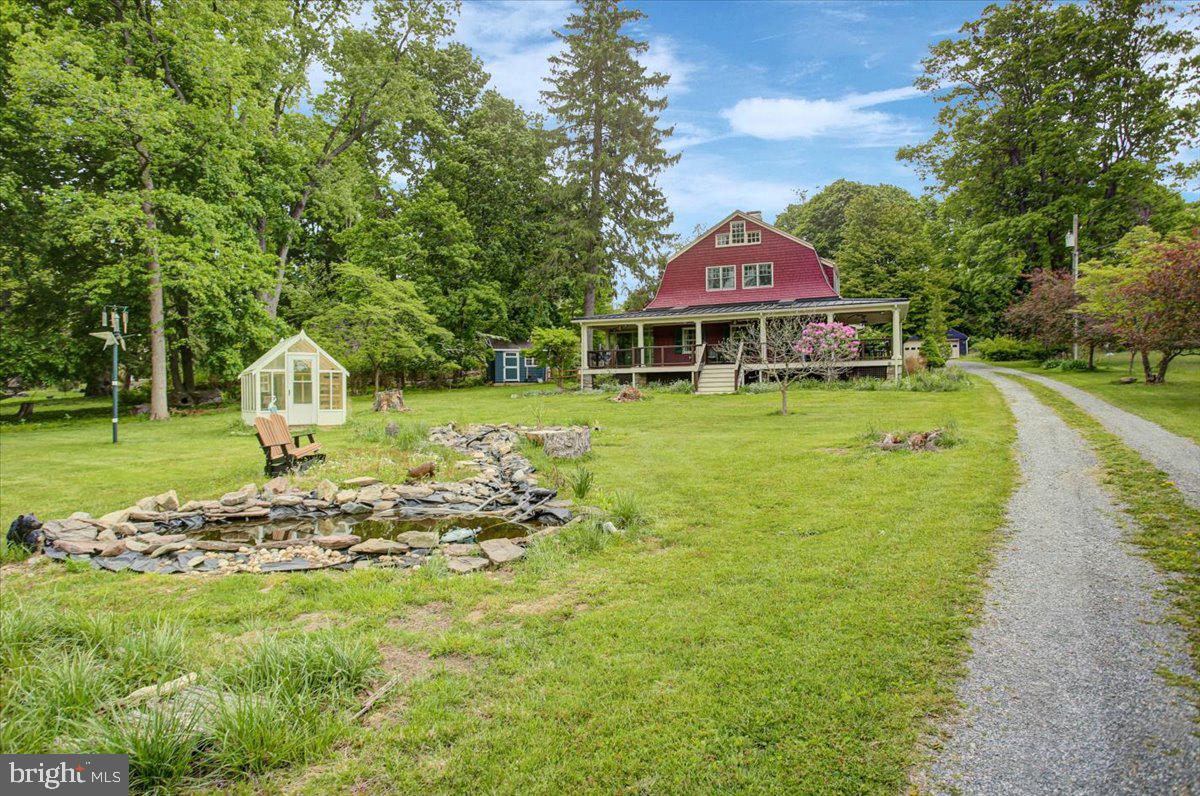 12458 Monterey Lane Blue Ridge Summit, PA 17214 - Photo 4 of 92
