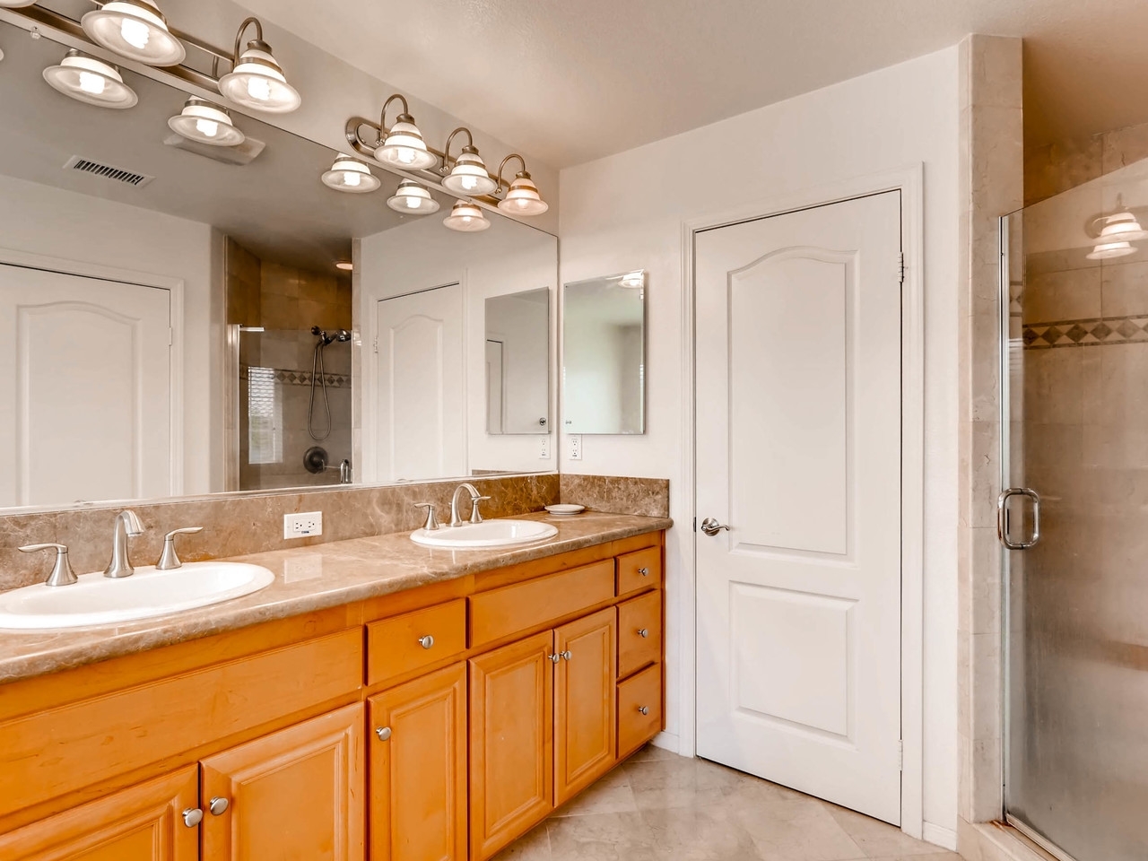 4027 Bluff View Way Carlsbad, CA 92008 - Photo 18 of 25