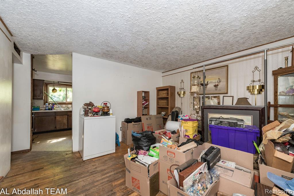 15717 Meadow Street Romulus, MI 48174 - Photo 8 of 21