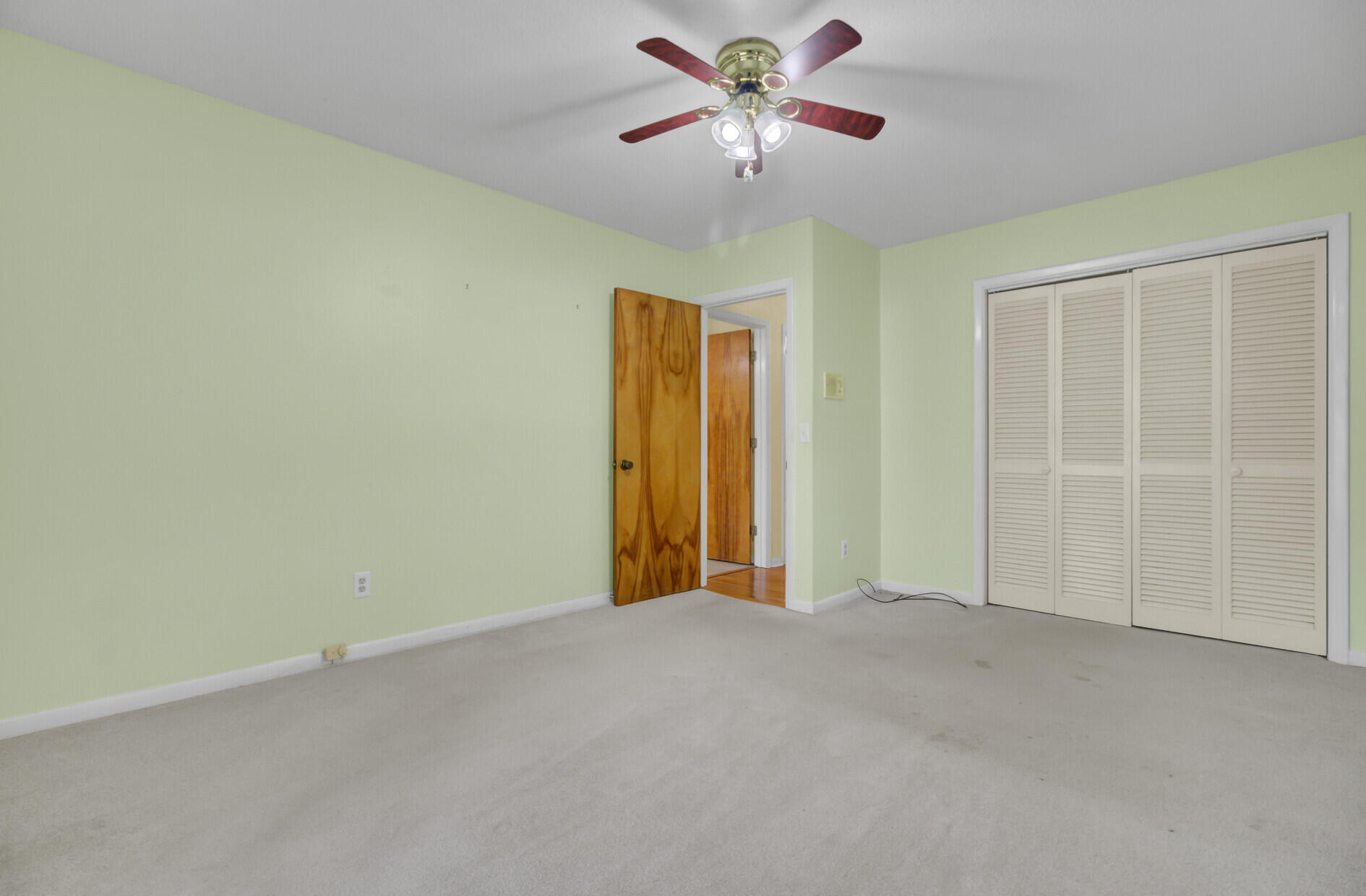 300 Grouse Road Summerville, SC 29485 - Photo 33 of 47 Bedroom 4