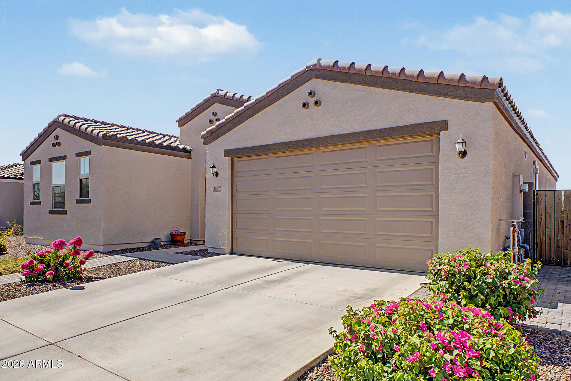 2540 West Grenadine Road Phoenix, AZ 85041 - Photo 4 of 69 Double Car Garage