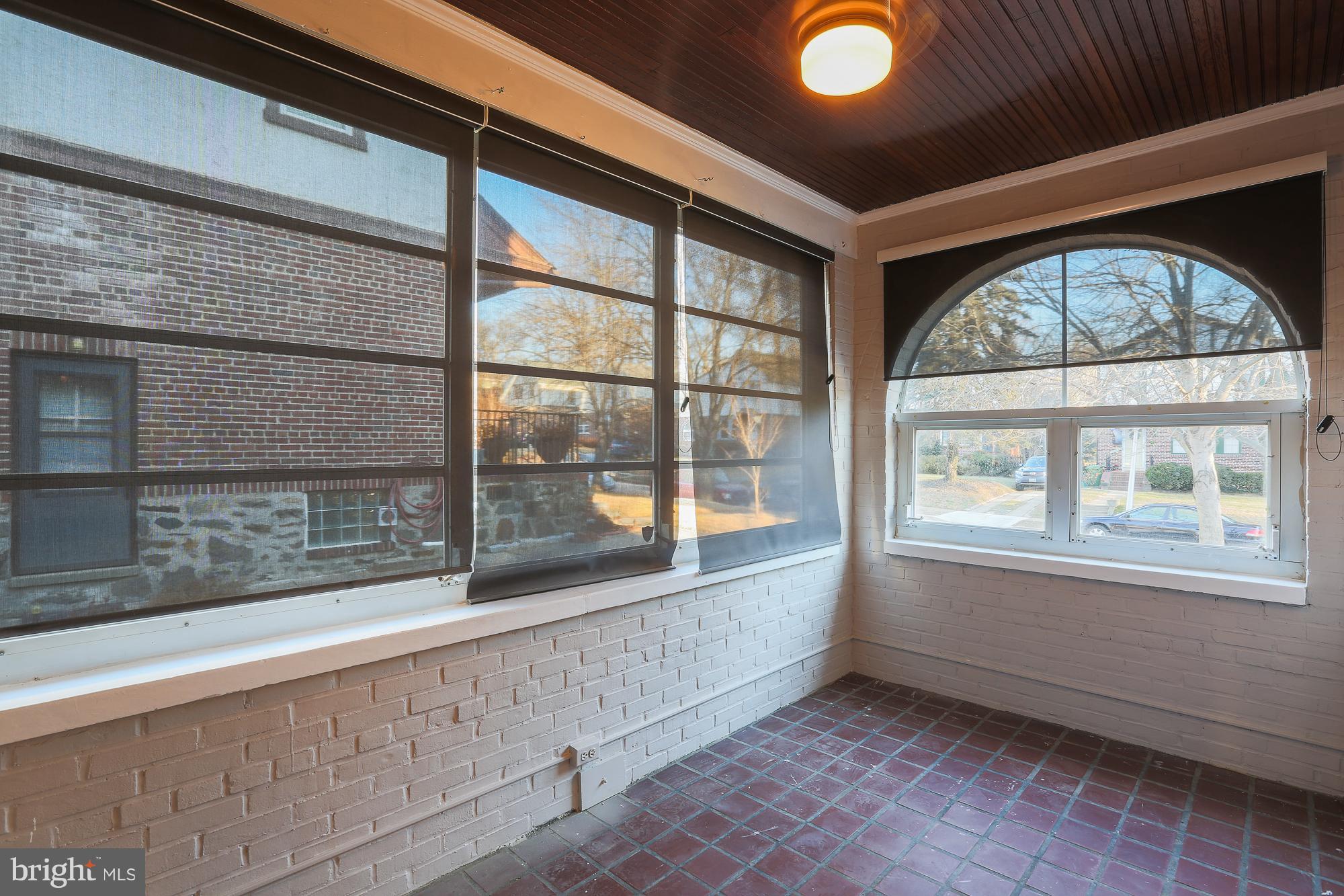 410 Westgate Road Baltimore, MD 21229 - Photo 10 of 30 den/bonus room