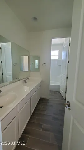 $2,595 | 5463 South Dillon Circle, Mesa, AZ 85212