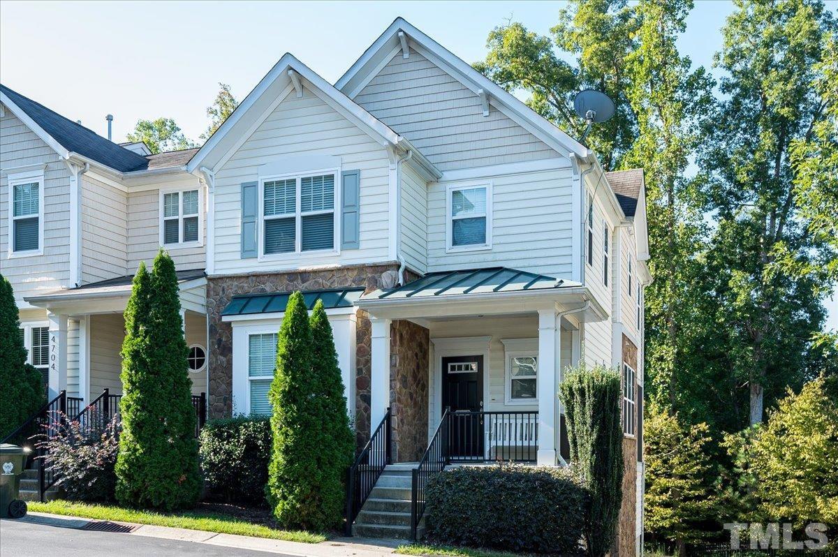 4702 Springerly Lane Raleigh, NC 27612 - Photo 2 of 29
