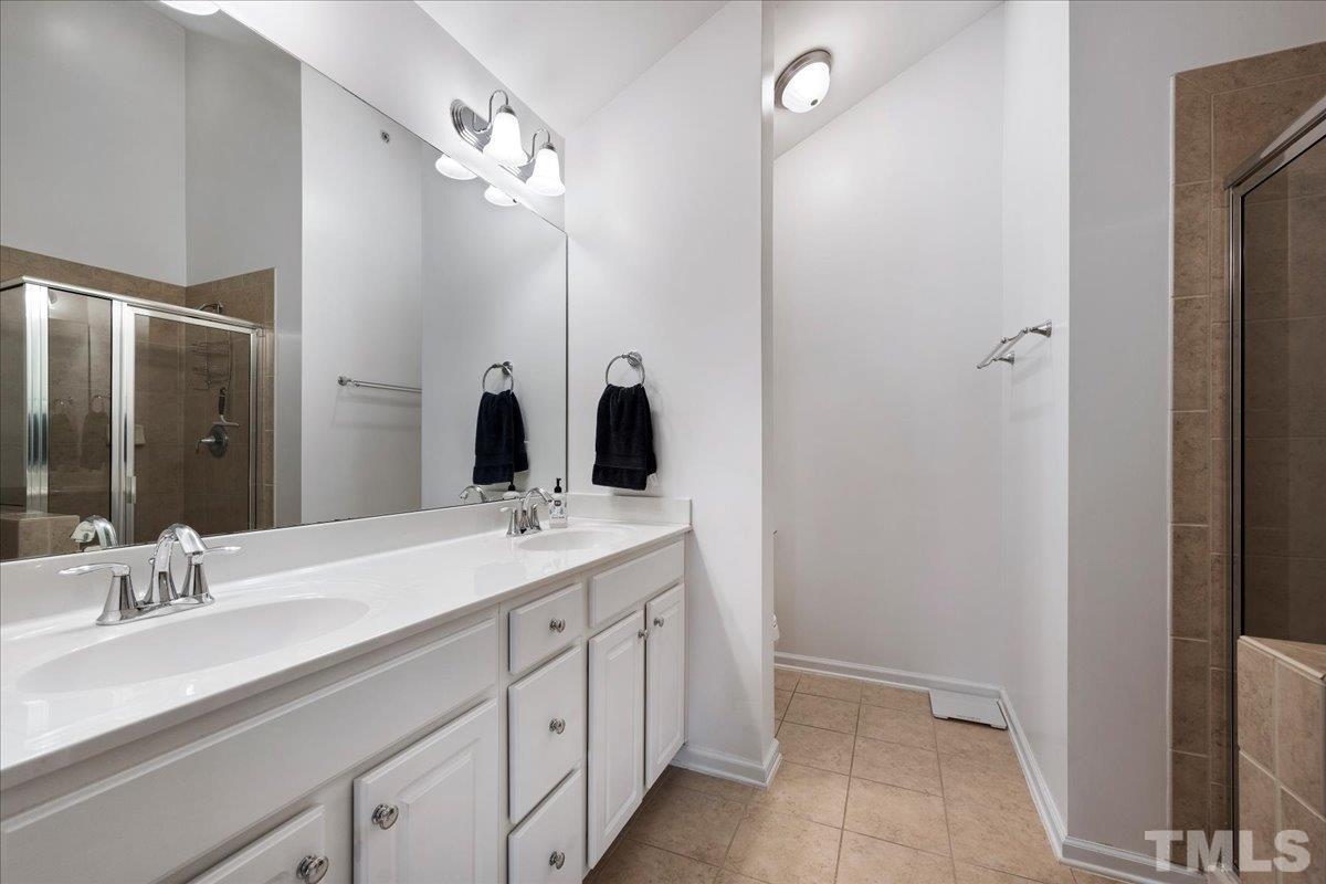 4702 Springerly Lane Raleigh, NC 27612 - Photo 19 of 29