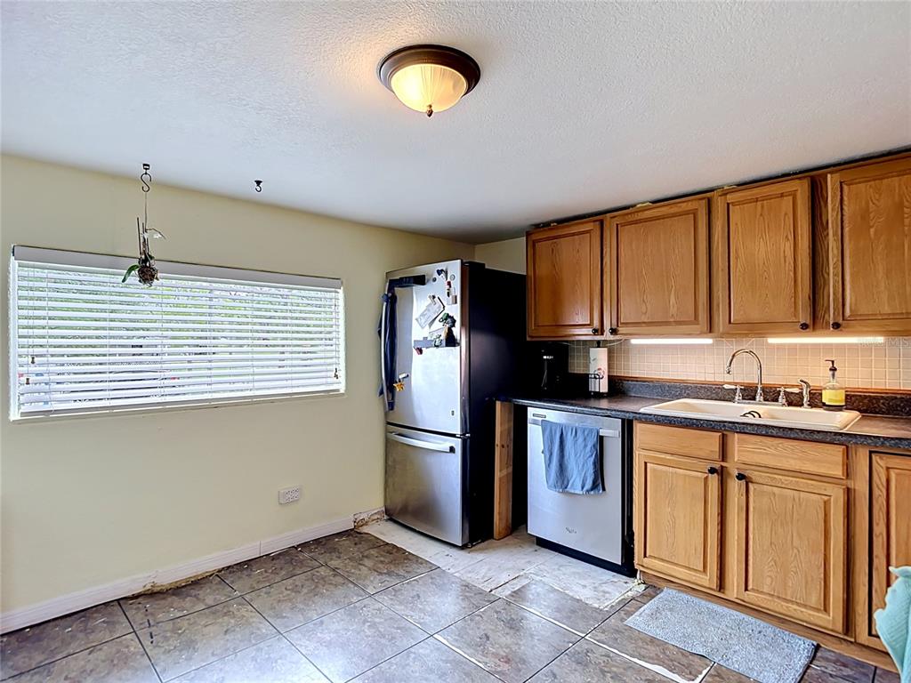 17609 Bathurst Avenue Spring Hill, FL 34610 - Photo 12 of 42