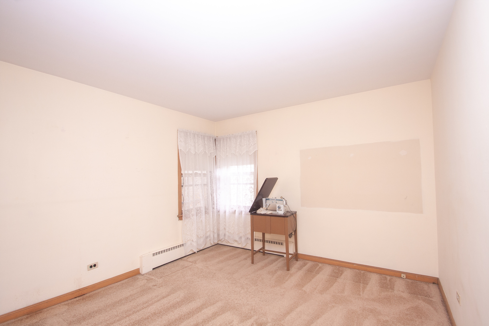 3909 North Spaulding Avenue Chicago, IL 60618 - Photo 14 of 20 a view of an empty room