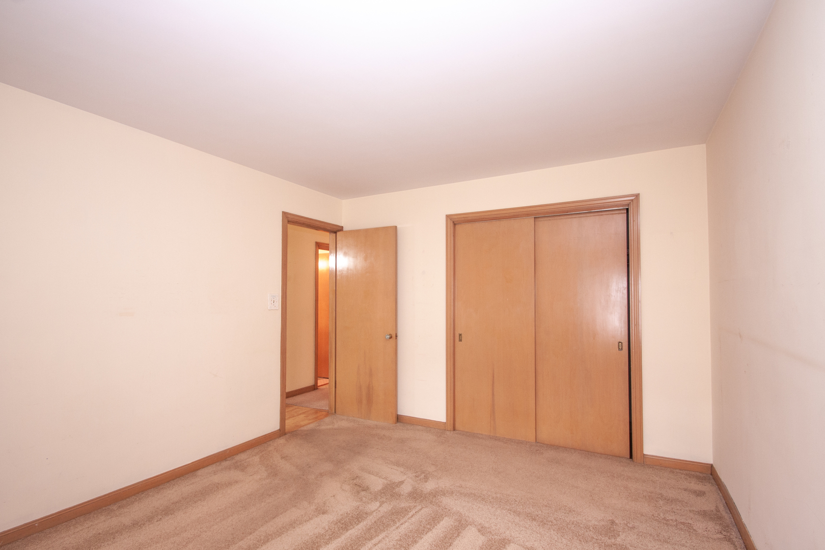 3909 North Spaulding Avenue Chicago, IL 60618 - Photo 9 of 20 a view of an empty room