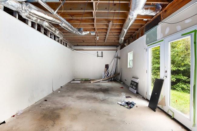 8955 Ochil Lane Winston, GA 30187 - Photo 28 of 31 a view of a room with gym equipment