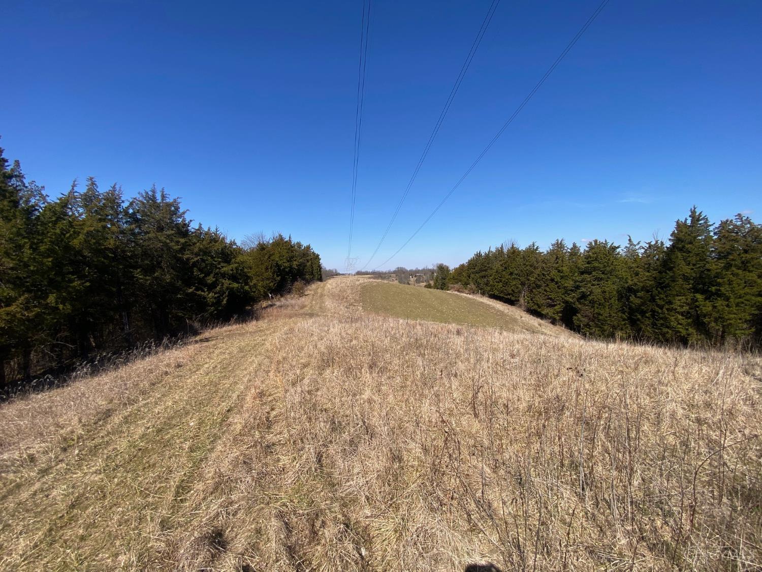 325 Old State Road Manchester, OH 45144 - Photo 2 of 27