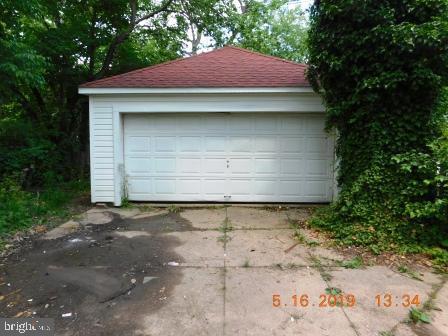 2816 Goodwood Road Baltimore, MD 21214 - Photo 21 of 21 Garage