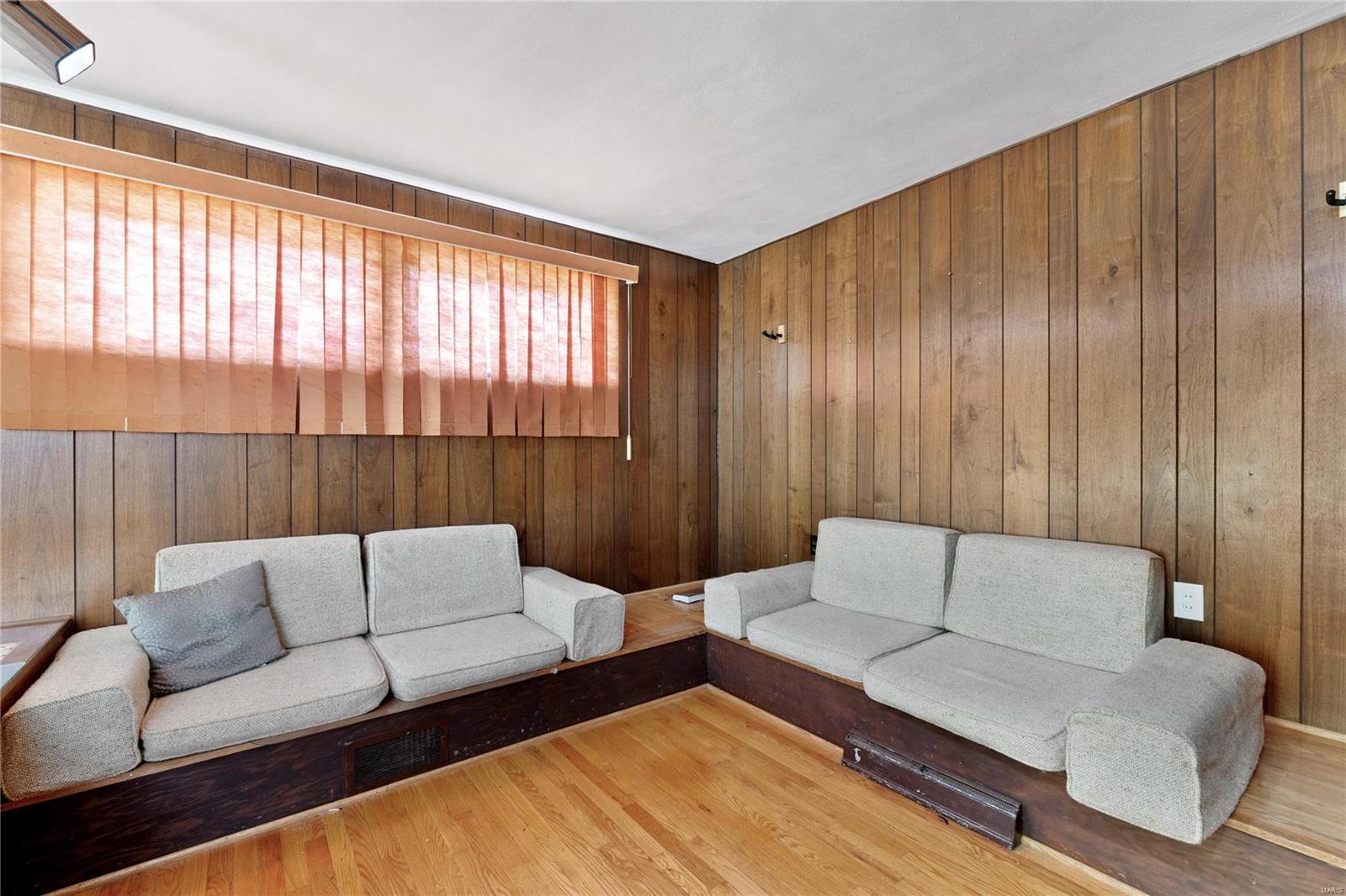 2145 Old Manor Road St. Louis, MO 63136 - Photo 19 of 46