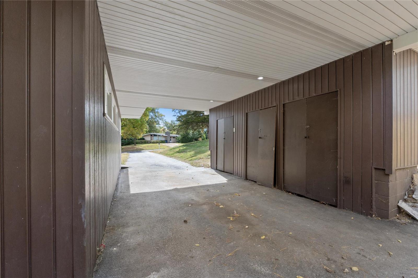 2145 Old Manor Road St. Louis, MO 63136 - Photo 45 of 46