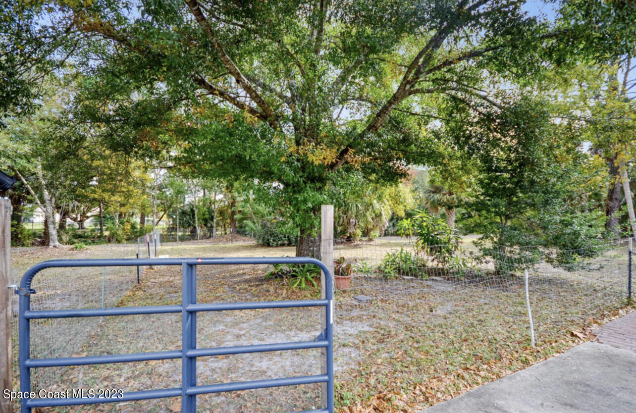 4540 Rector Road Cocoa, FL 32926 - Photo 38 of 41 B7C7A3C9-8B14-42F7-8E0E-1206974721B4