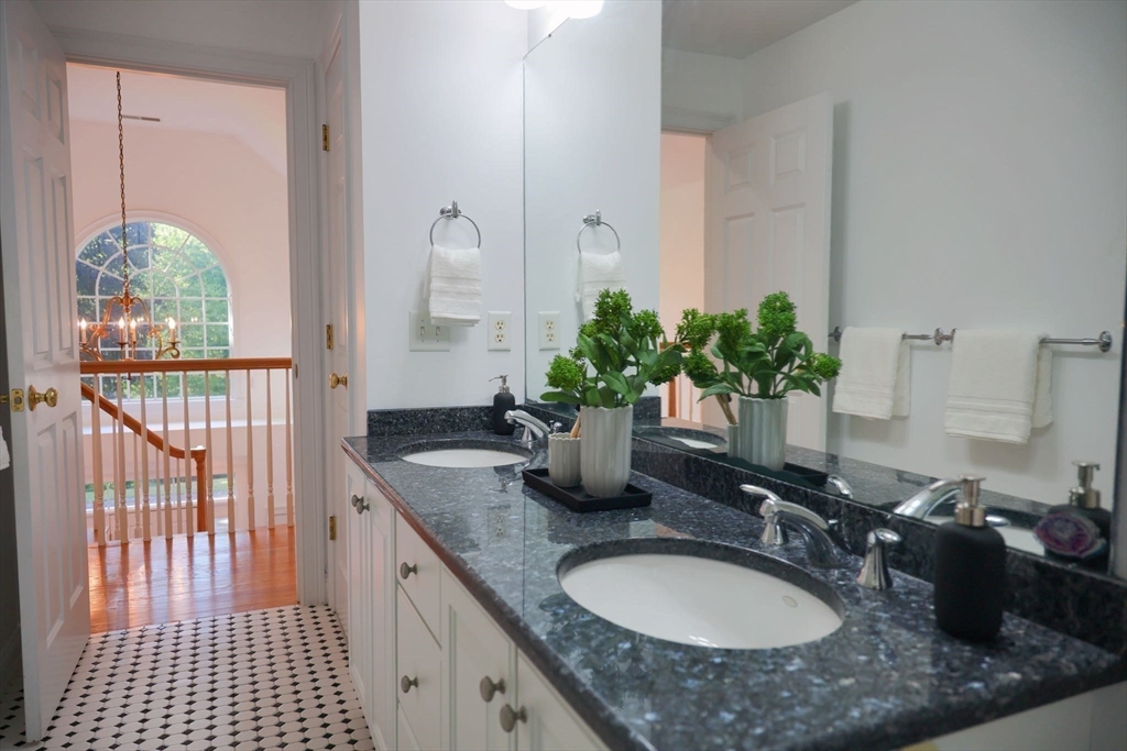 31 Wyman Road Lexington, MA 02420 - Photo 21 of 22