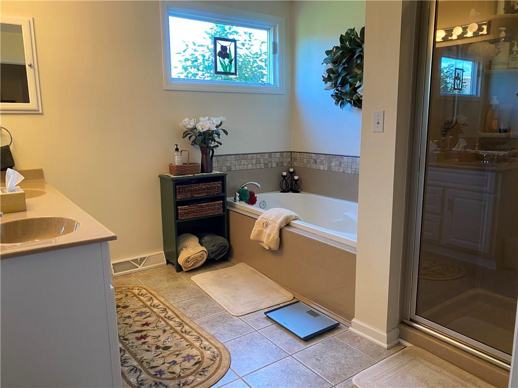 105 Spring Ridge Drive Butler, PA 16001 - Photo 8 of 17 Gallery Image 8