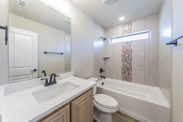 $429,900 | 1049 Snowy Owl Drive, Alvarado, TX 76009