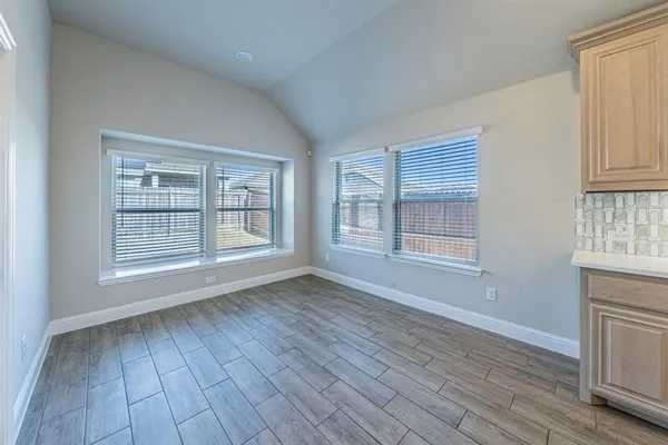 $429,900 | 1049 Snowy Owl Drive, Alvarado, TX 76009