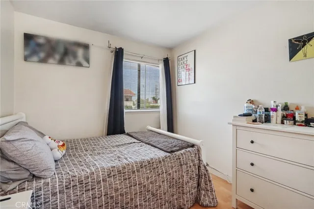 $629,900 | 561 West Alton Avenue, Unit 39, Santa Ana, CA 92707