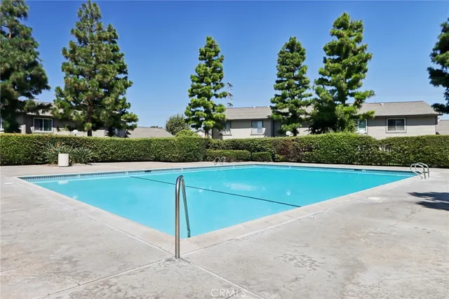 $629,900 | 561 West Alton Avenue, Unit 39, Santa Ana, CA 92707