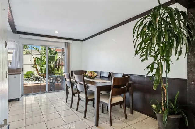 $629,900 | 561 West Alton Avenue, Unit 39, Santa Ana, CA 92707